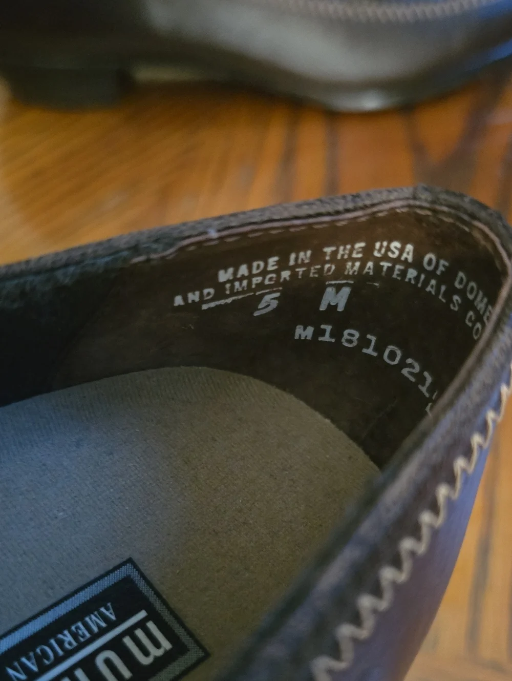 Munro American Brown Leather Flats